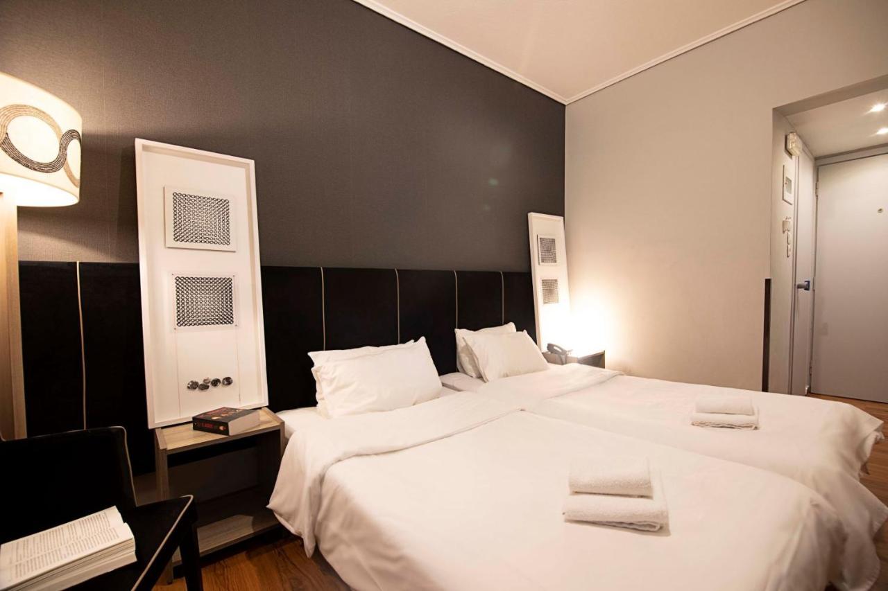 Galaxy Hotel Athene Buitenkant foto