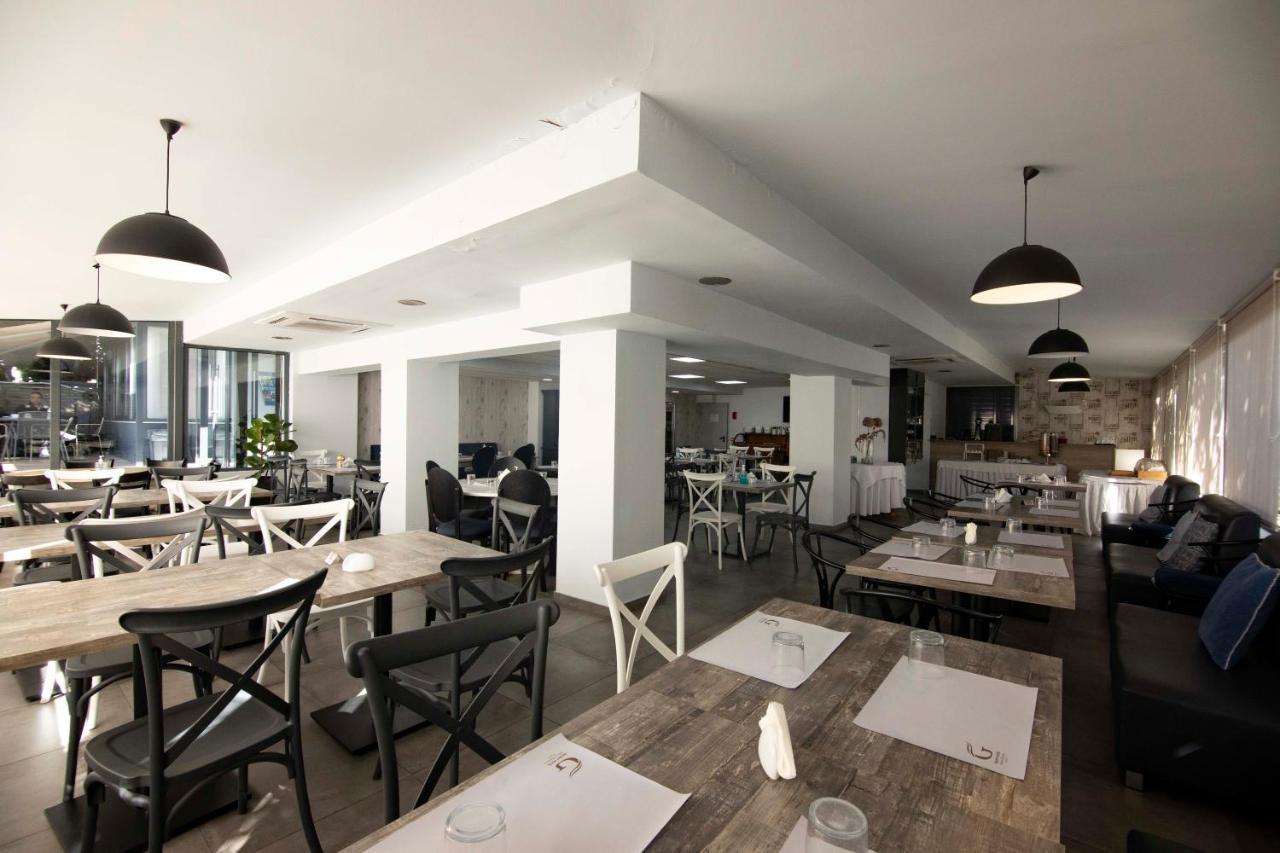 Galaxy Hotel Athene Buitenkant foto