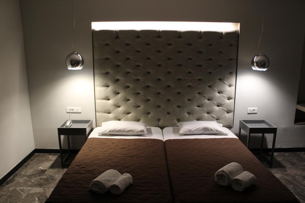 Galaxy Hotel Athene Buitenkant foto